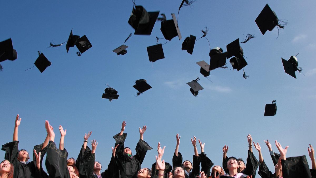 Цей день в календарі: свята, іменини, прикмети 17 листопада