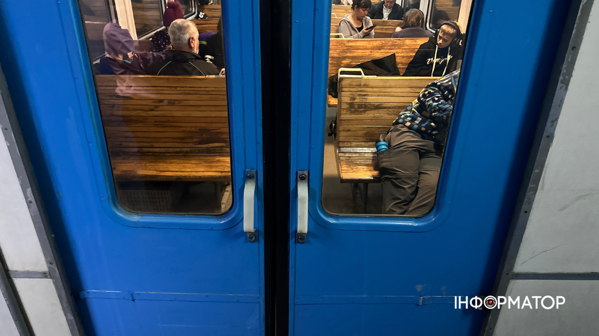 Розвалюється на ходу: як нині виглядає карпатська легенда — поїзд "Коломия — Рахів" 9