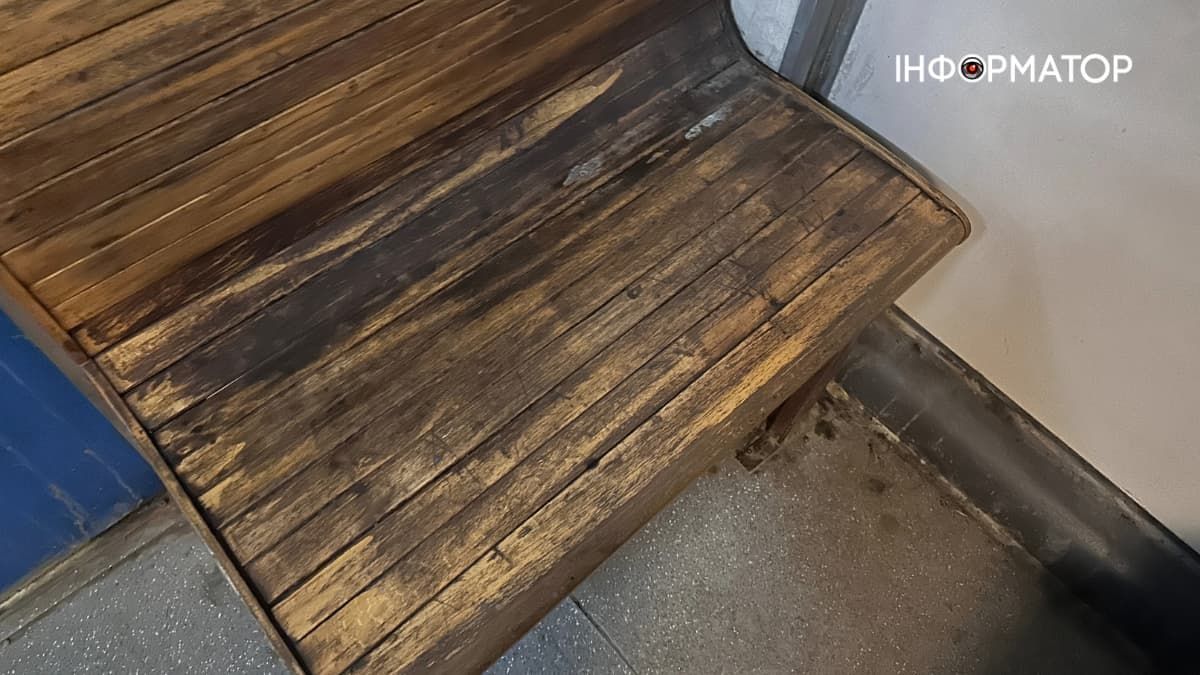 Розвалюється на ходу: як нині виглядає карпатська легенда — поїзд "Коломия — Рахів" 11