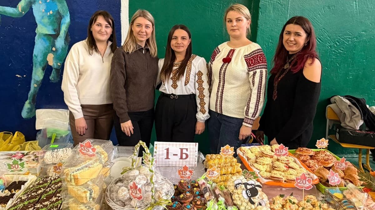 Благодійний ярмарок