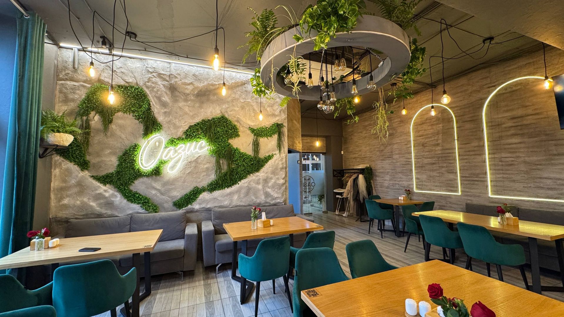 Оазис Коломия