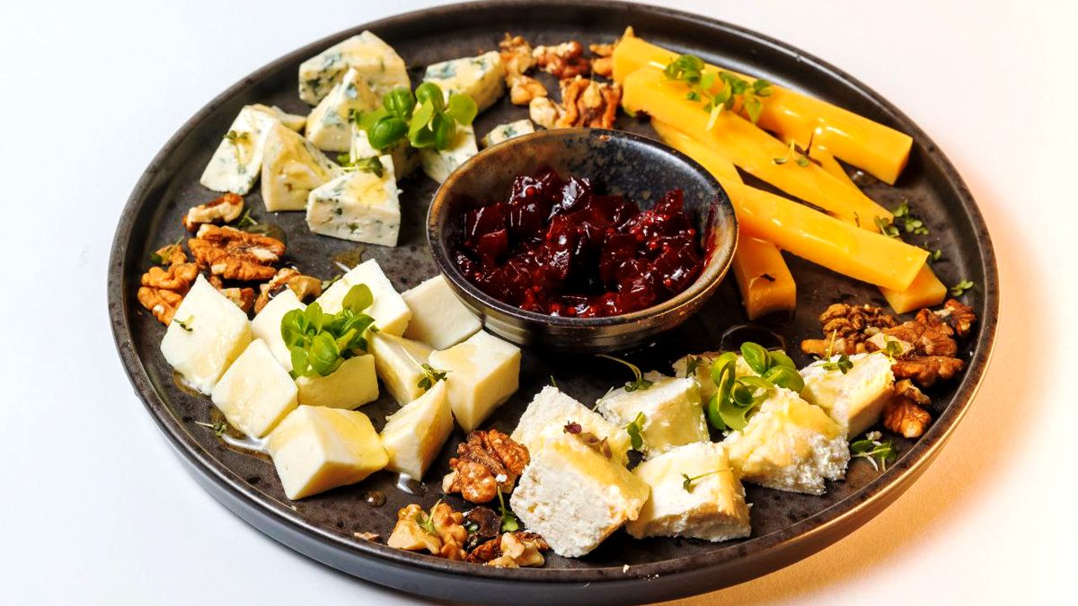 Корпоратив 2025: де відзначити в Коломиї і на що звернути увагу при замовленні 2