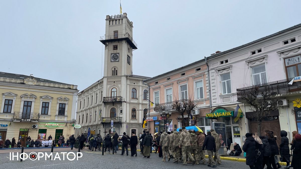 Коломия провела на вічний спочинок Дмитра Губанова 12