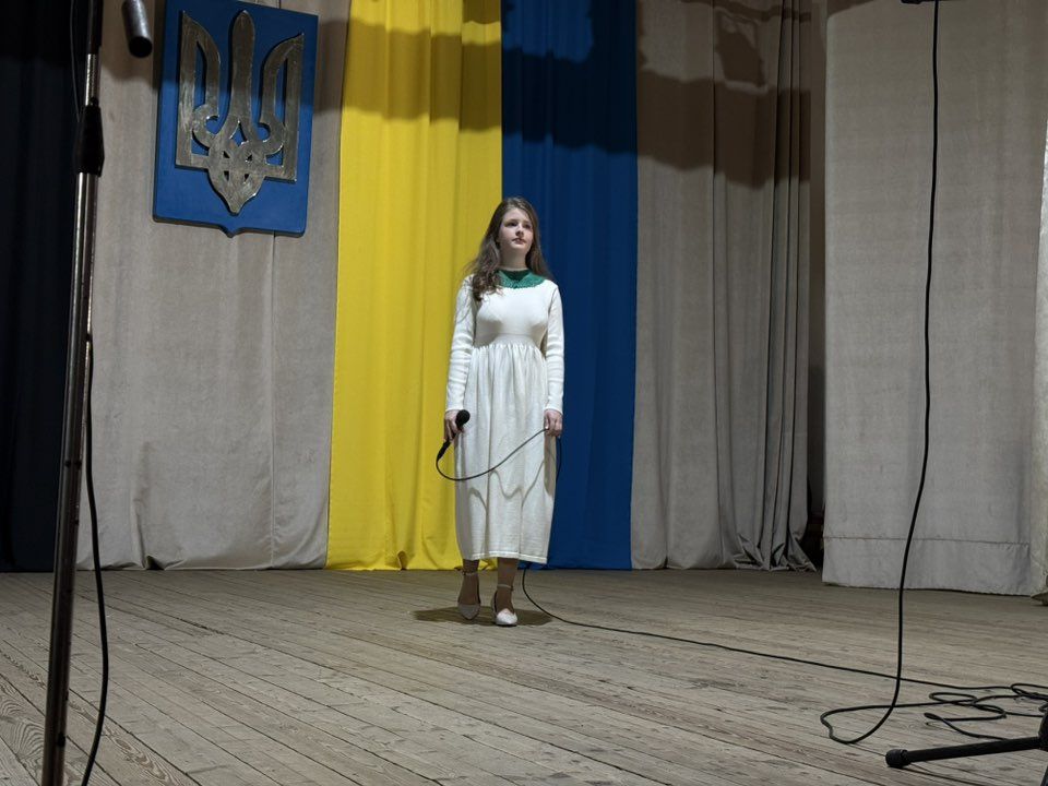 В Отинії відбувся патріотичний конкурс "Гідні та вільні на своїй землі — 2025" 13