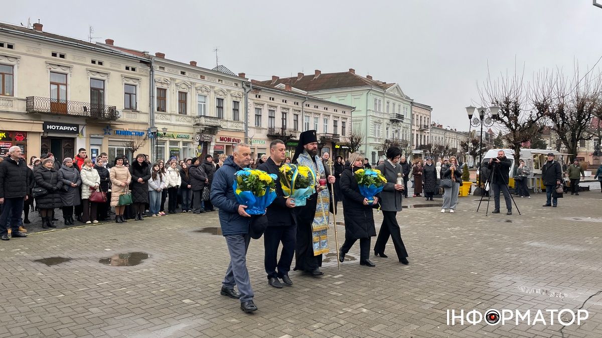 У Коломиї провели пам'ятне віче до Дня Гідності та Свободи 3