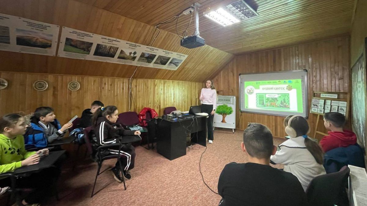 На Косівщині відкрили нову інтерактивну зоологічну кімнату-музей. 3