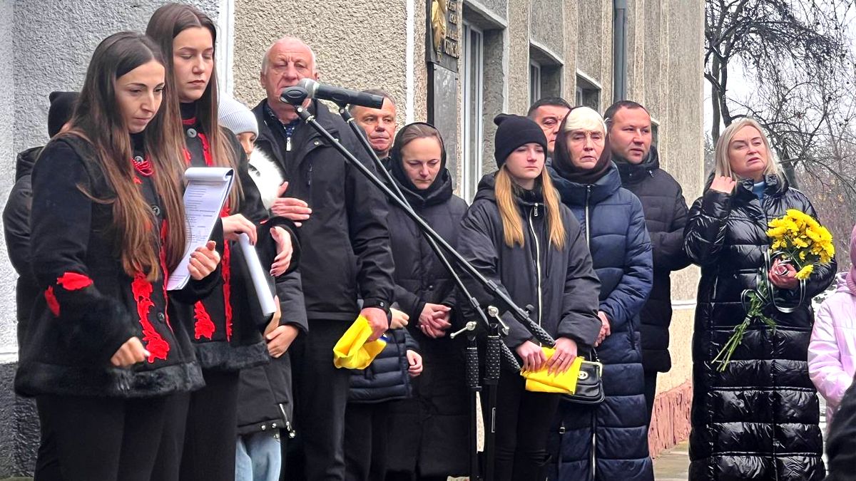 На Коломийщині відкрили меморіальні дошки двом захисникам 2