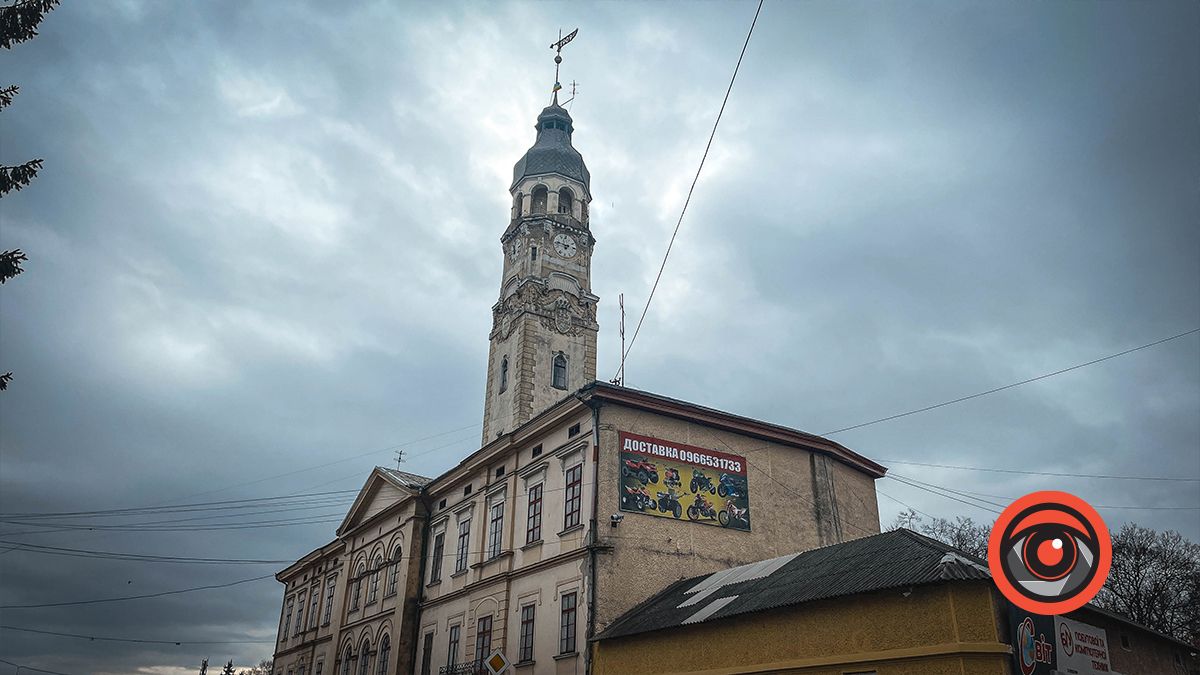 Яких фахівців шукають у Снятині та Заболотові 25 листопада