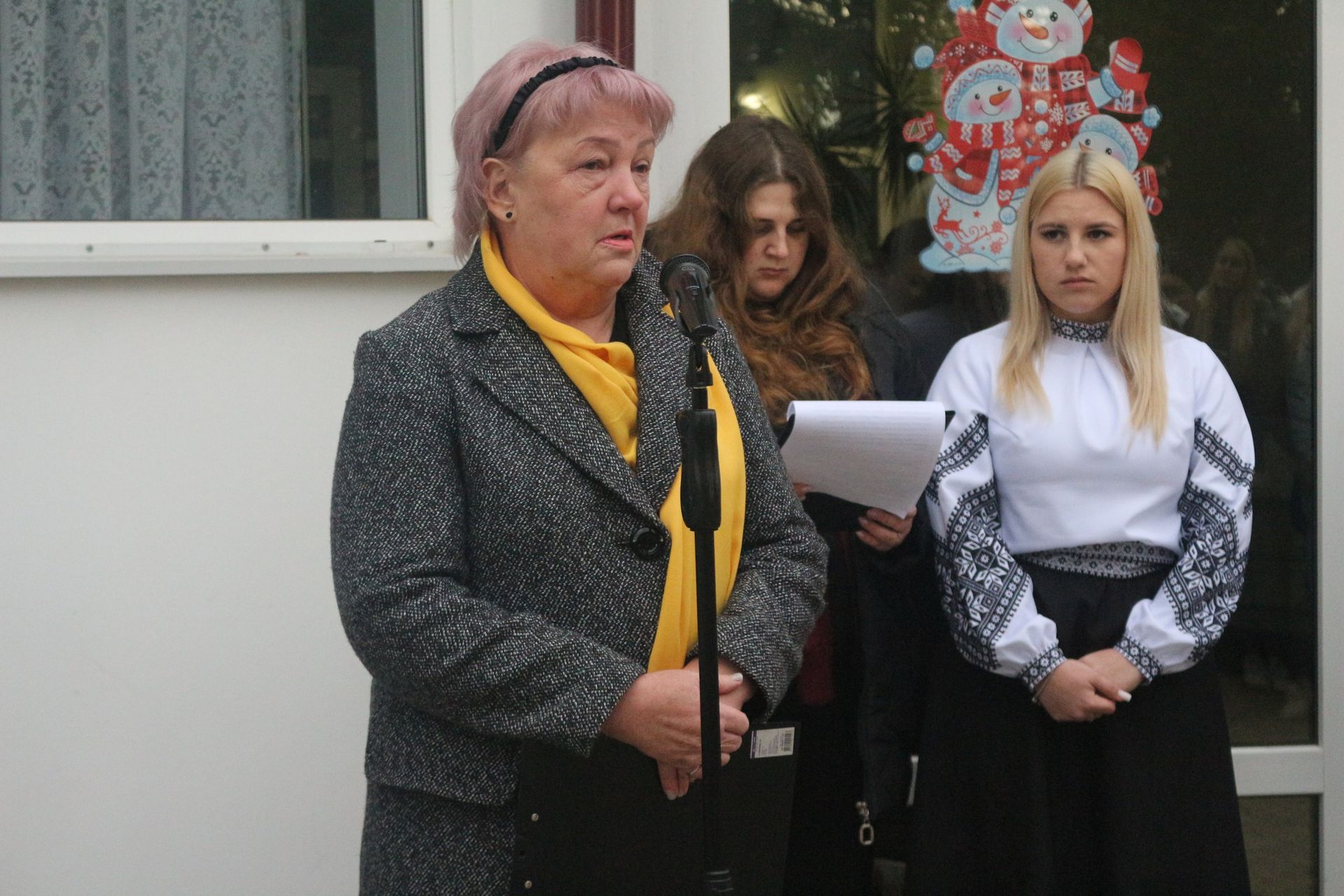 У Коломиї відкрили памʼятну дошку полеглому захиснику Ігорю Ілюку 14