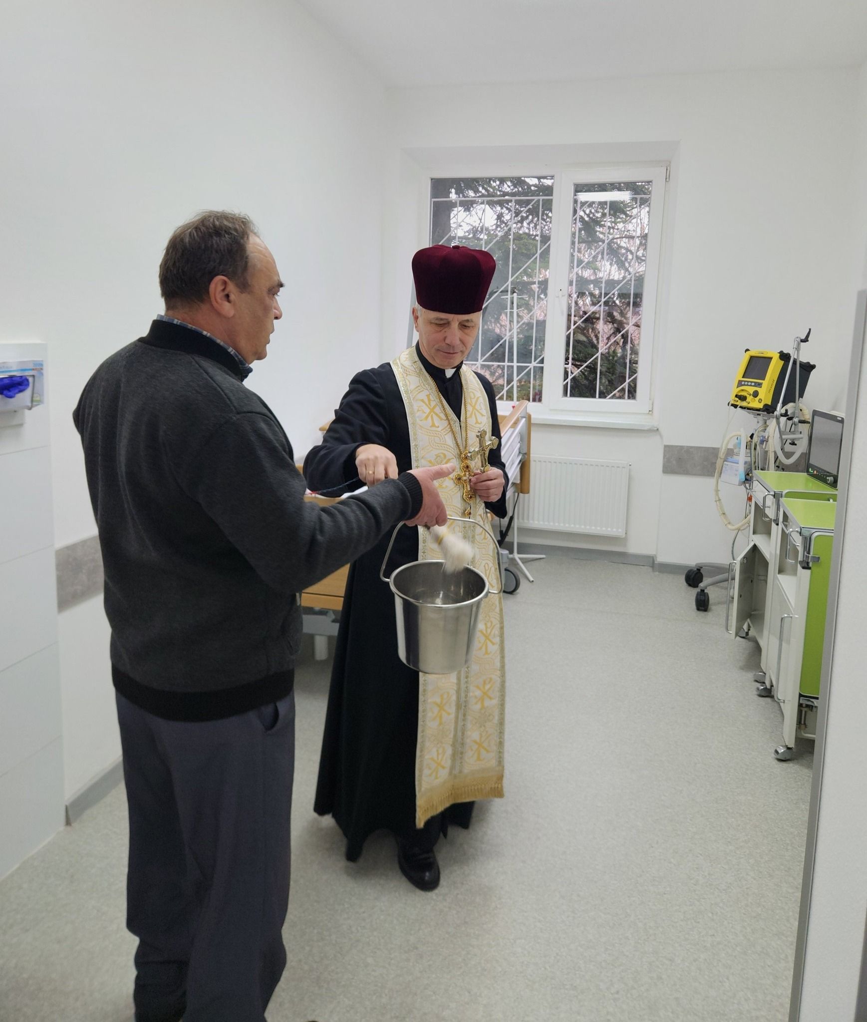 У Снятині відкрили оновлене відділення анестезіології та інтенсивної терапії 3