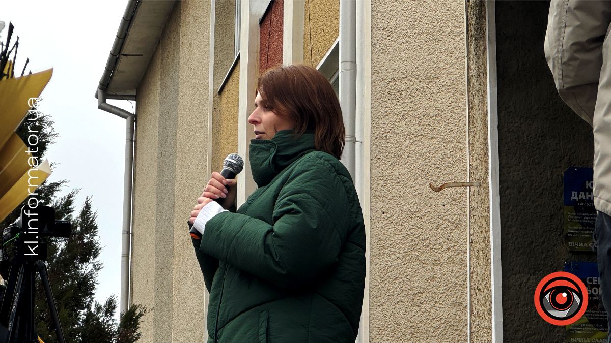 Меморіальну дошку загиблому воїну Сергію Ніньовському відкрили у Коломиї 3