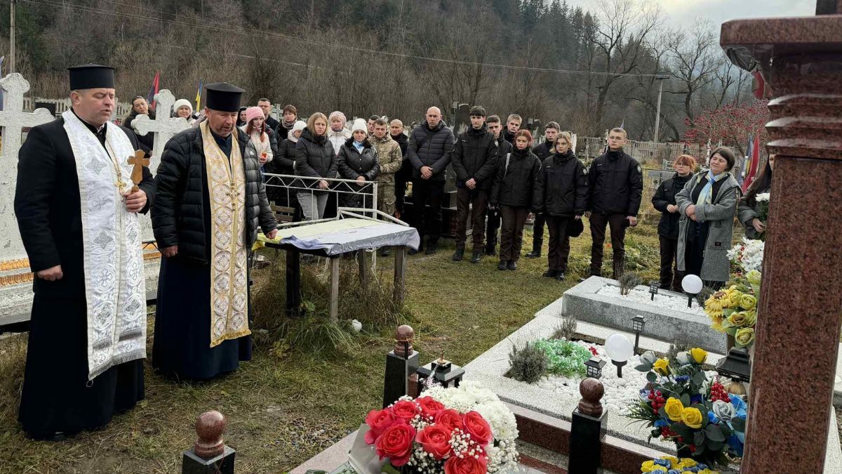 "Спалах юності, що став безсмертям": у Верховині відбувся вечір пам’яті Миколи Семчука 6