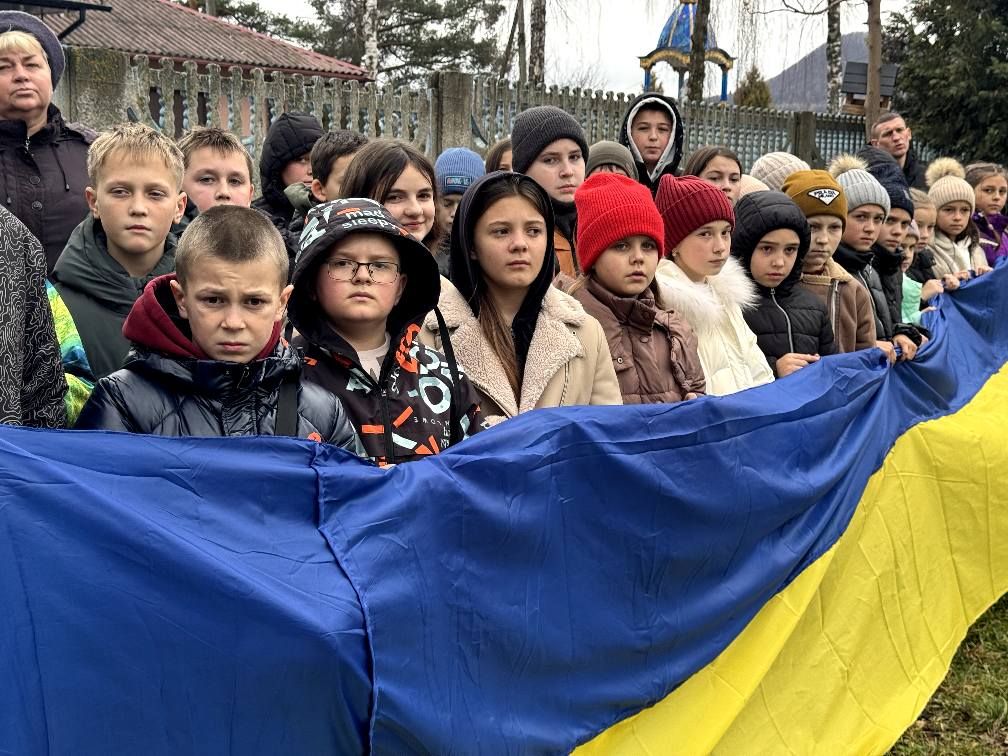 На Косівщині відкрили меморіальні дошки двом полеглим захисникам 1