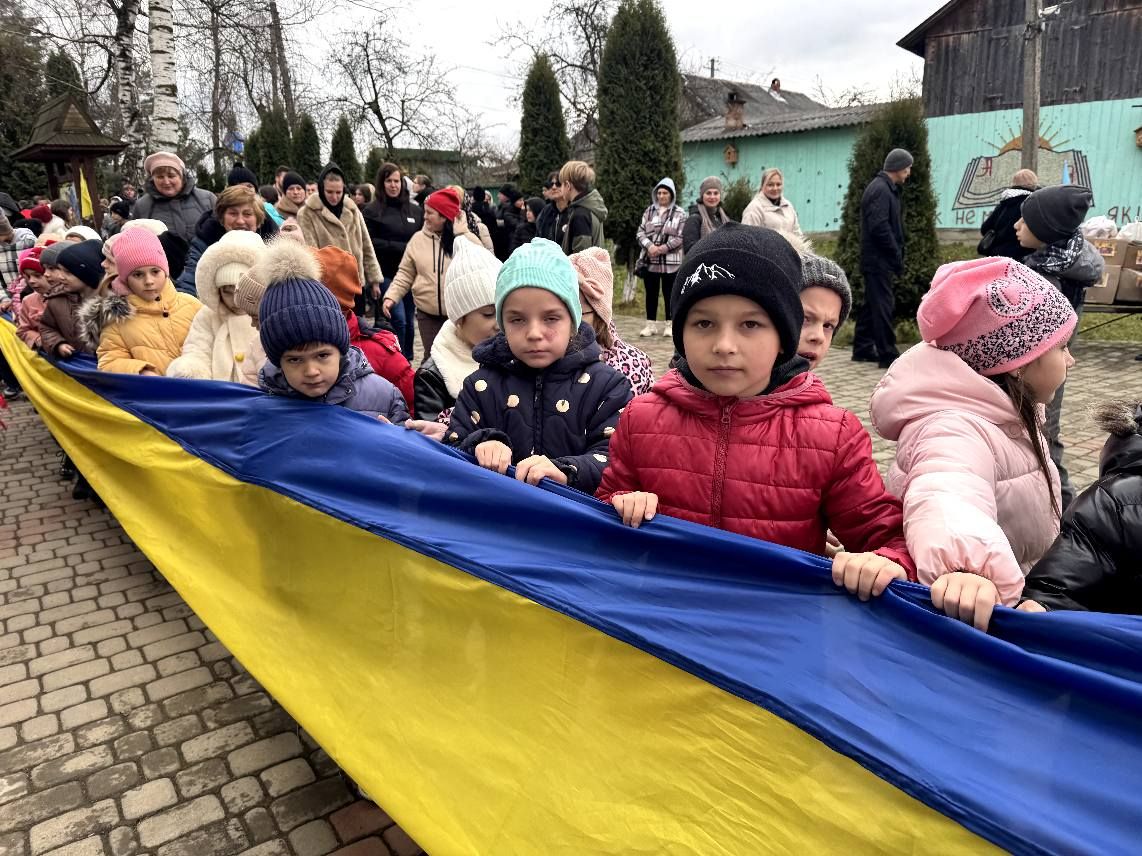 На Косівщині відкрили меморіальні дошки двом полеглим захисникам 8