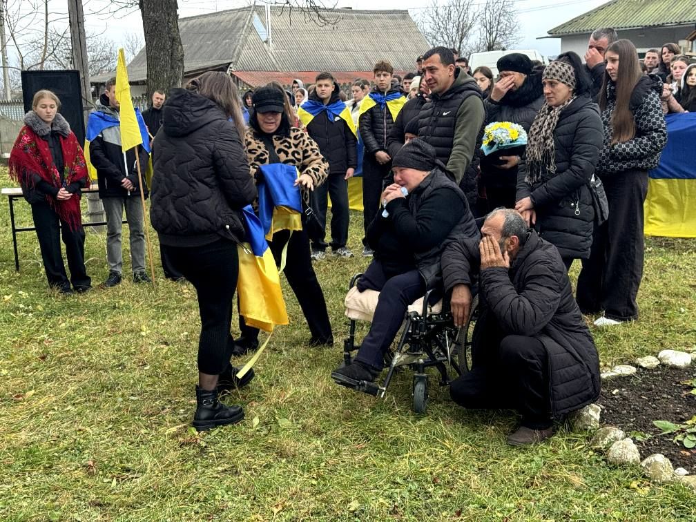 На Косівщині відкрили меморіальні дошки двом полеглим захисникам 9