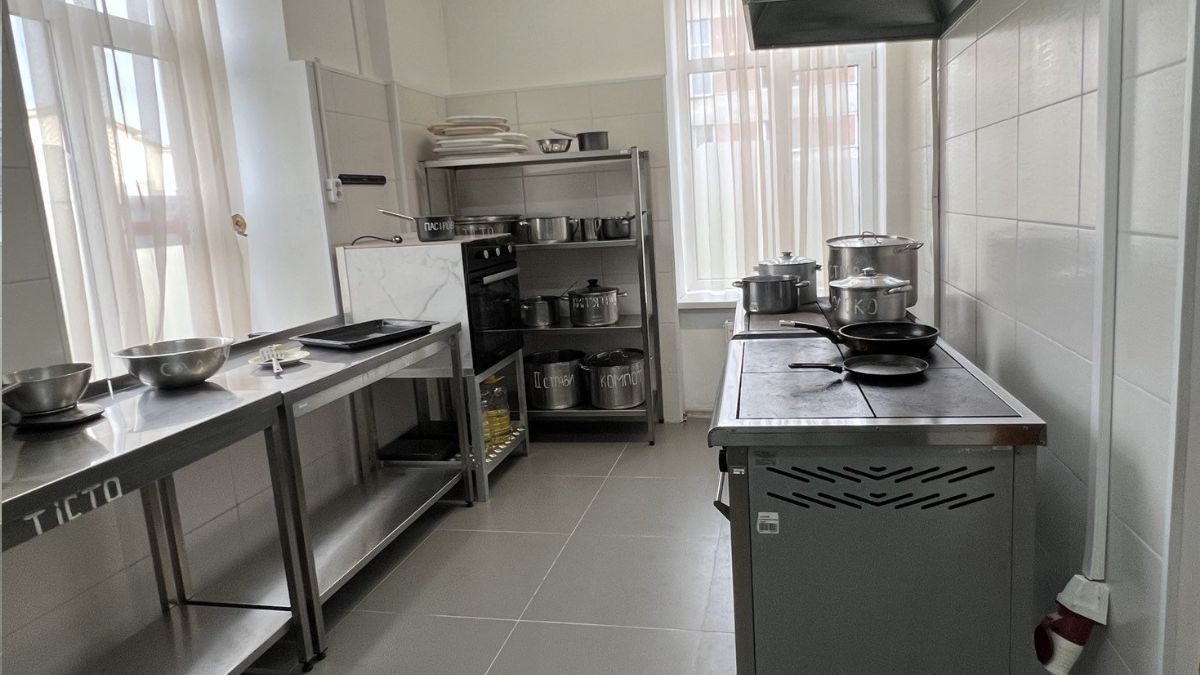 У школах та садках Прикарпаття виявили порушення під час перевірок харчування 3