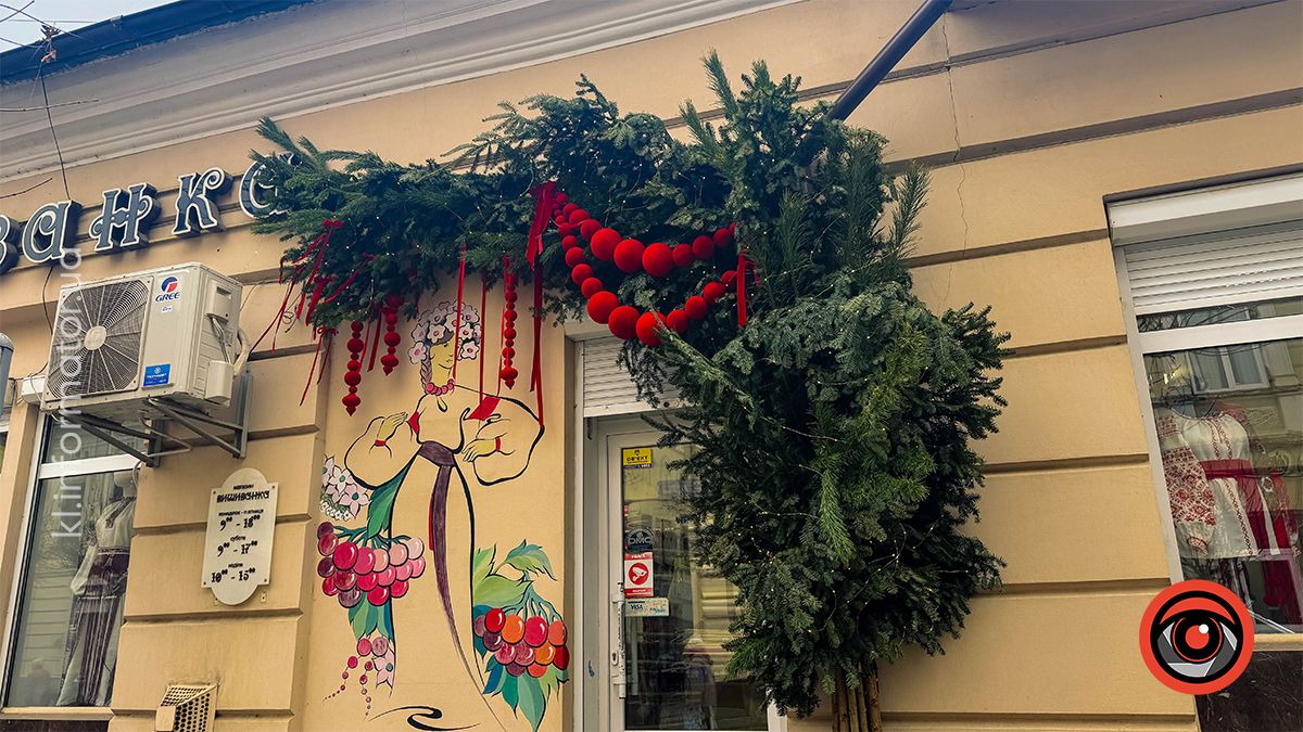 Амосфера Різдва: як прикрасили Коломию до зимових свят 4