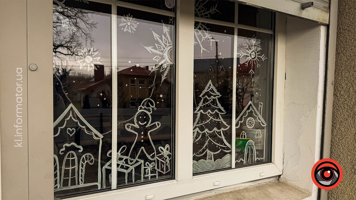 Амосфера Різдва: як прикрасили Коломию до зимових свят 7