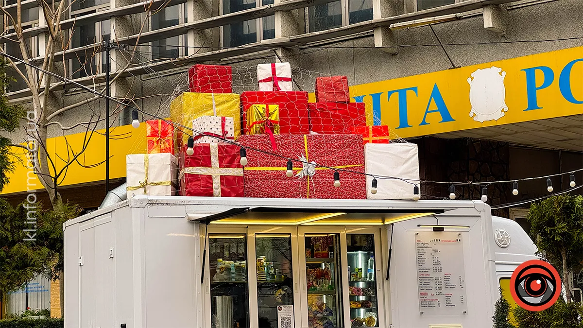 Амосфера Різдва: як прикрасили Коломию до зимових свят 3