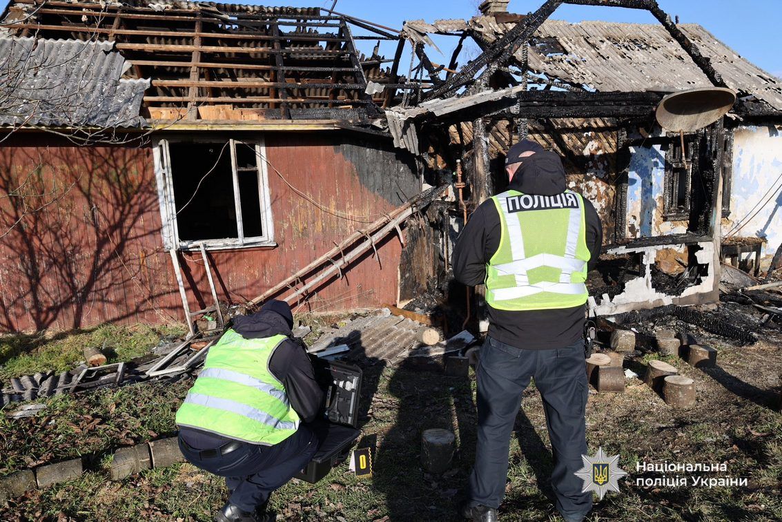 За умисне вбивство та підпал будинку затримали мешканця Надвірнянщини 5