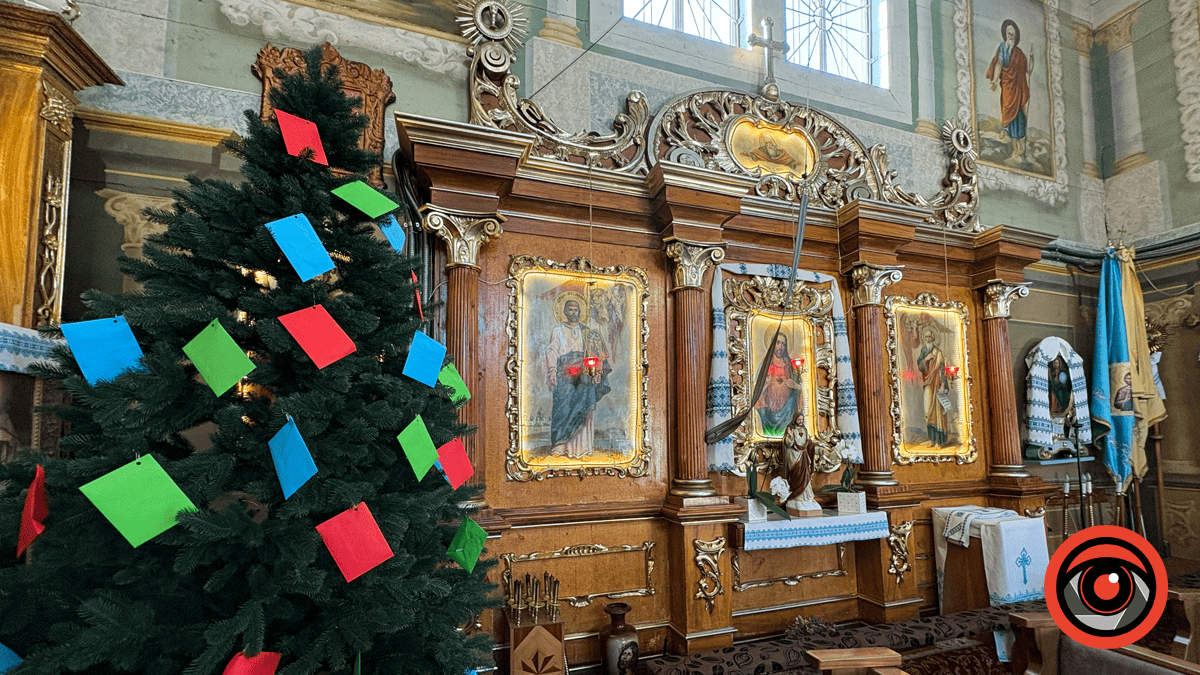 У храмі на Рожнятівщині прооводять благодійну акцію “Різдвяне деревце милосердя” 1