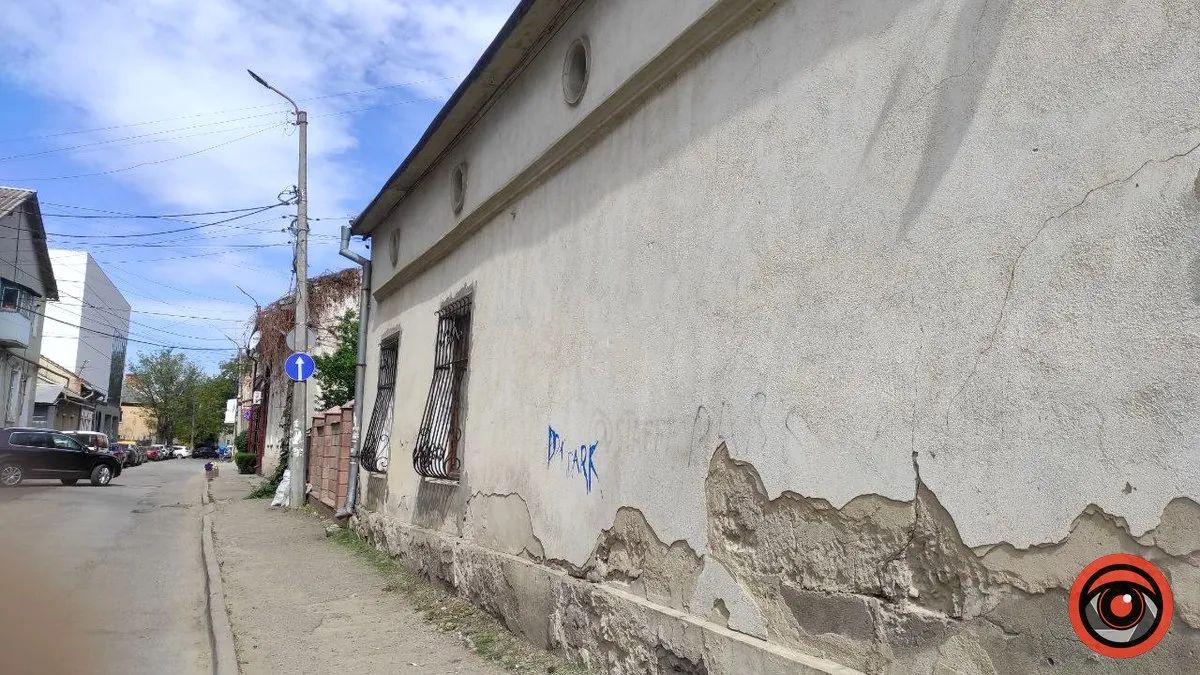 Влада Коломиї продає з аукціону під забудову землю біля ратуші 1