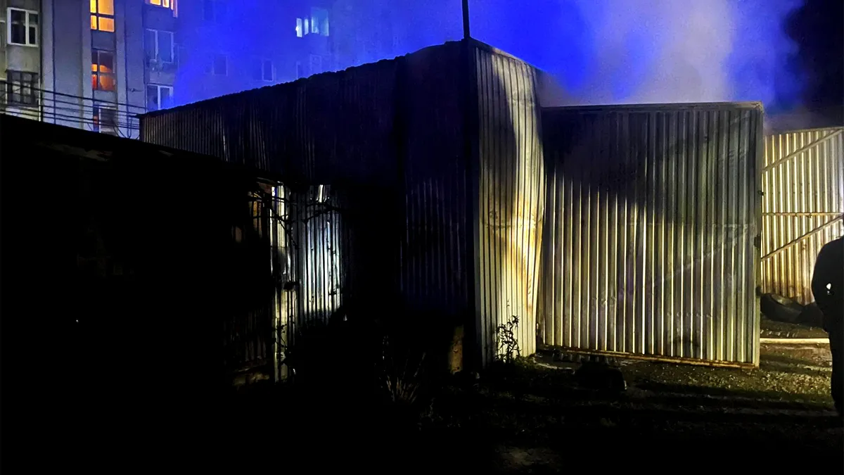 Ввечері у середмісті Коломиї горів гараж