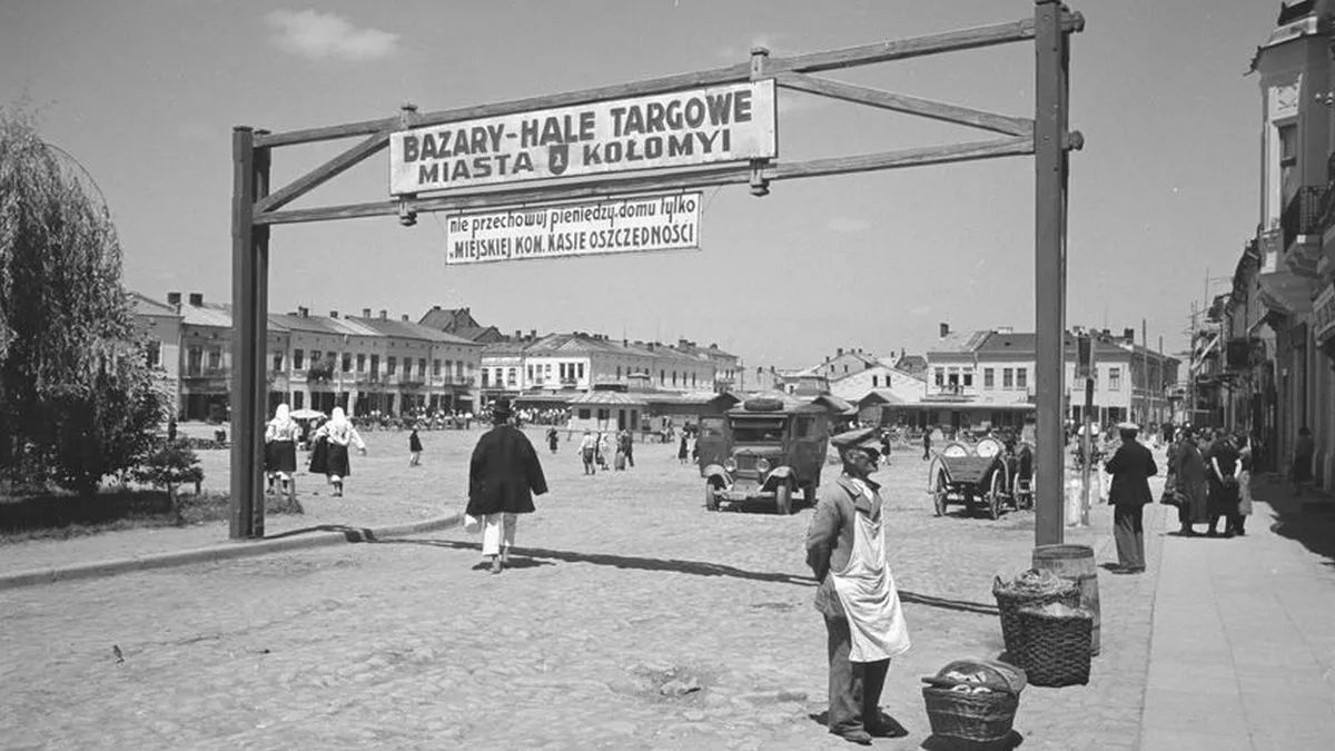 Коломия, торгові ряди (галі), 1938 р. Коломия, торгові ряди (галі), 1938 р.