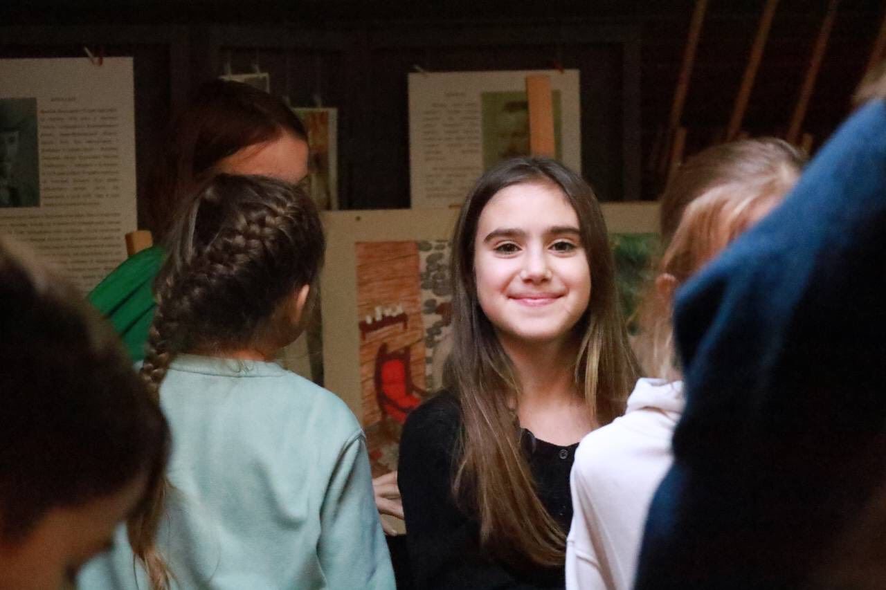 "Барви Різдва": у Коломиї відкрили виставку творчих робіт юних митців 2