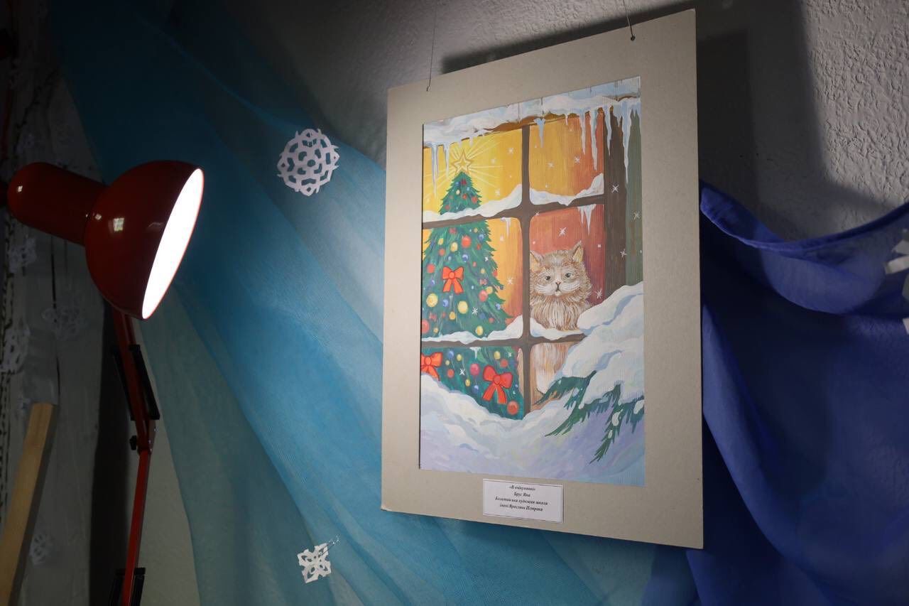 "Барви Різдва": у Коломиї відкрили виставку творчих робіт юних митців 7