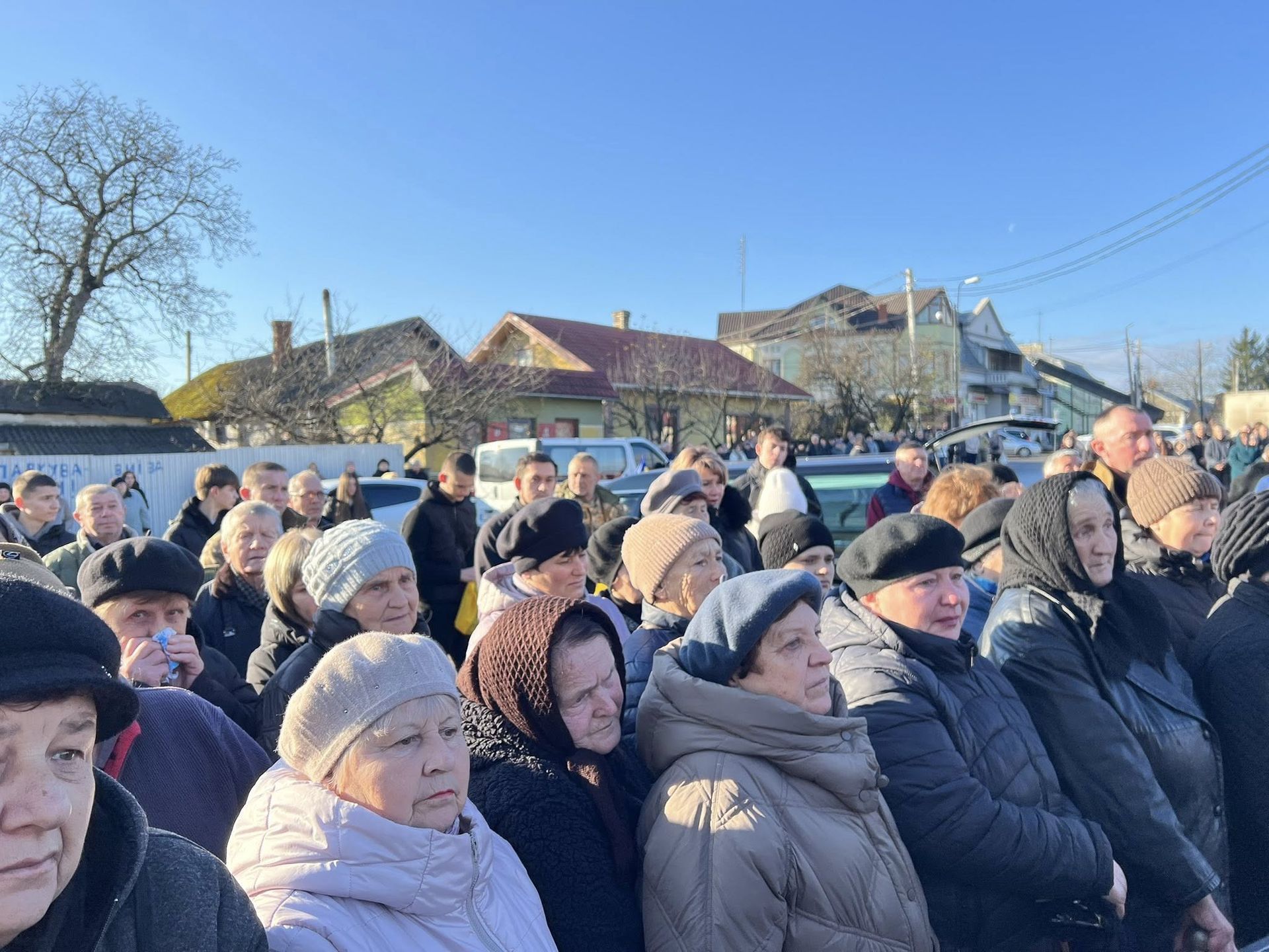 На Коломийщині "на щиті" зустріли полеглого воїна Юрія Дронюка 9