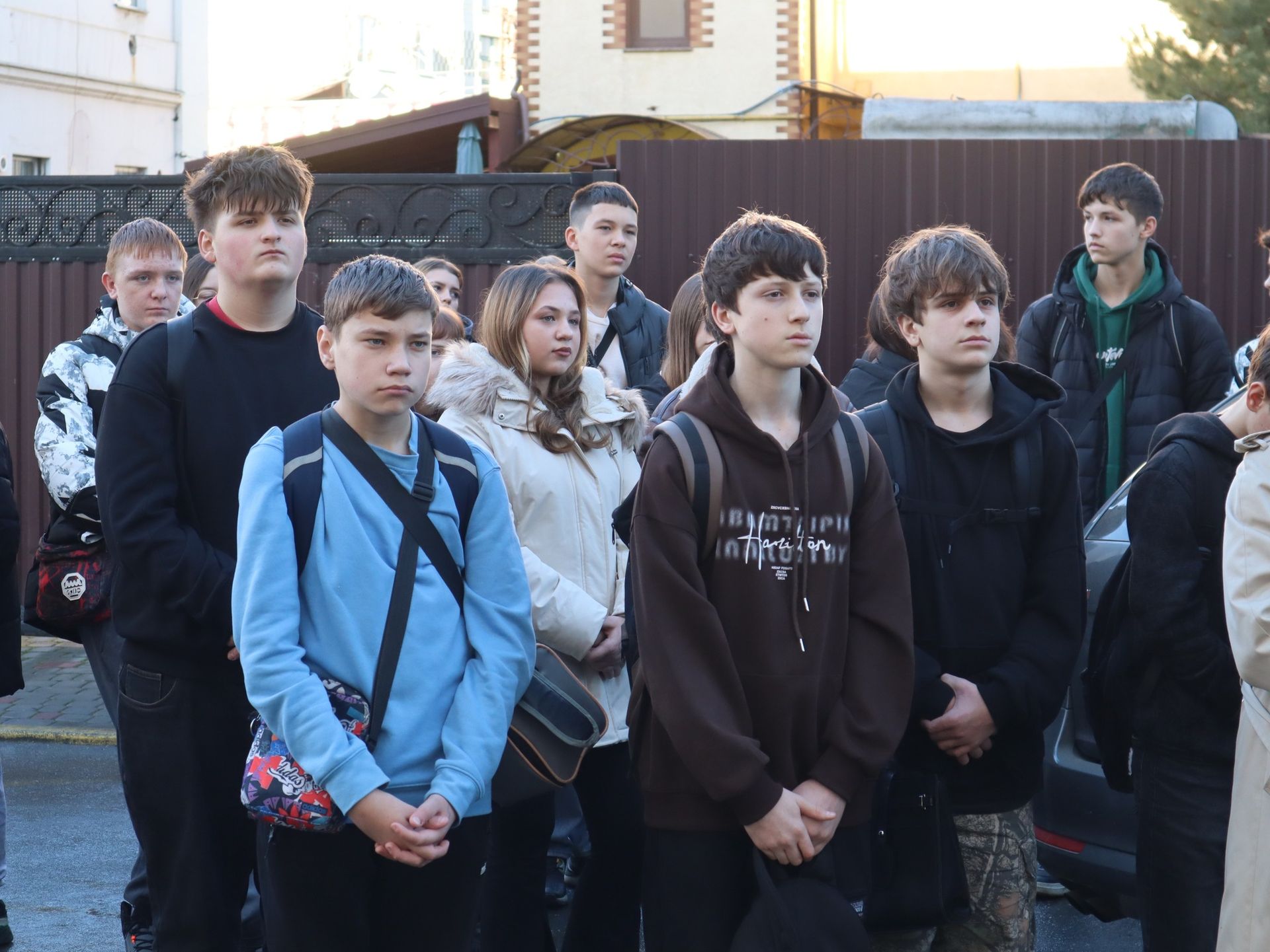 У Коломиї відкрили меморіальну дошку загиблому захиснику Арсену Деркачу 11