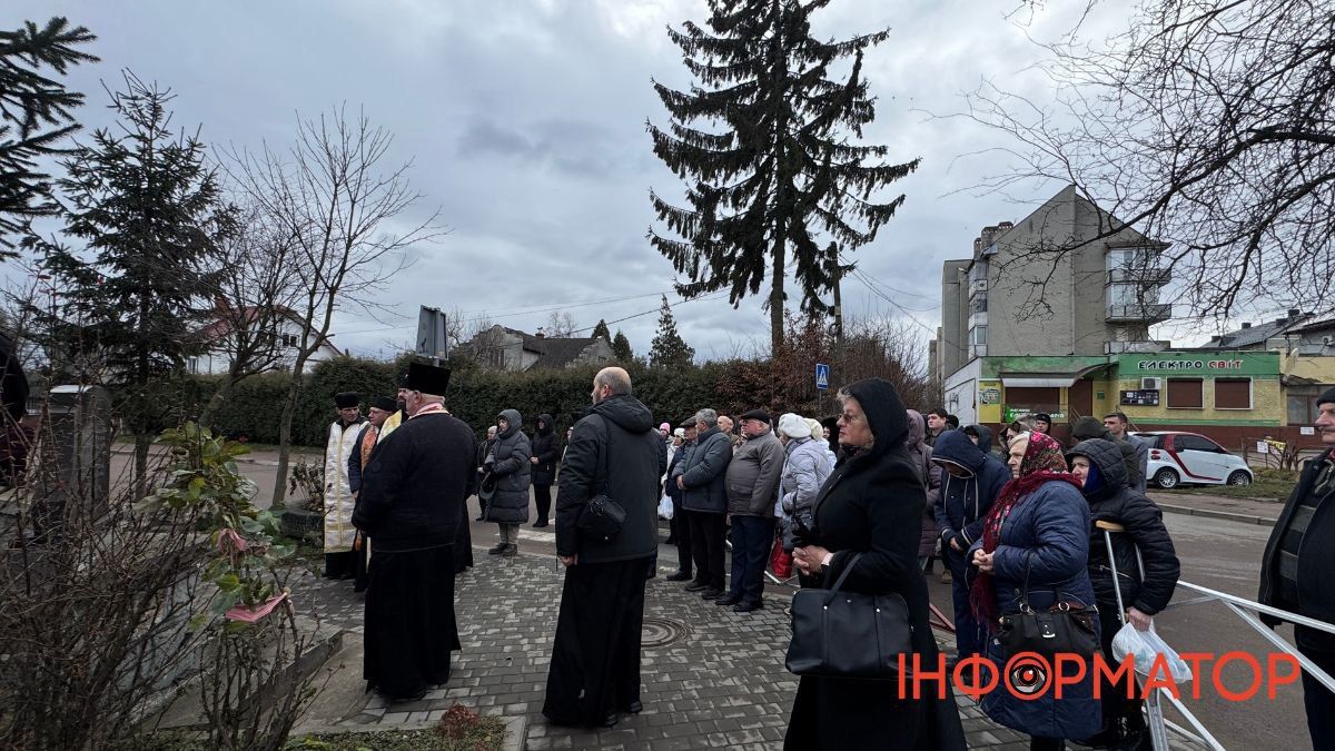 Пам'ять ліквідаторів аварії на Чорнобильській АЕС вшанували у Коломиї 6