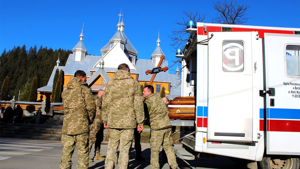 Захиник Микола Сліпенчук повернувся на вічний спочинок до Верховини 1
