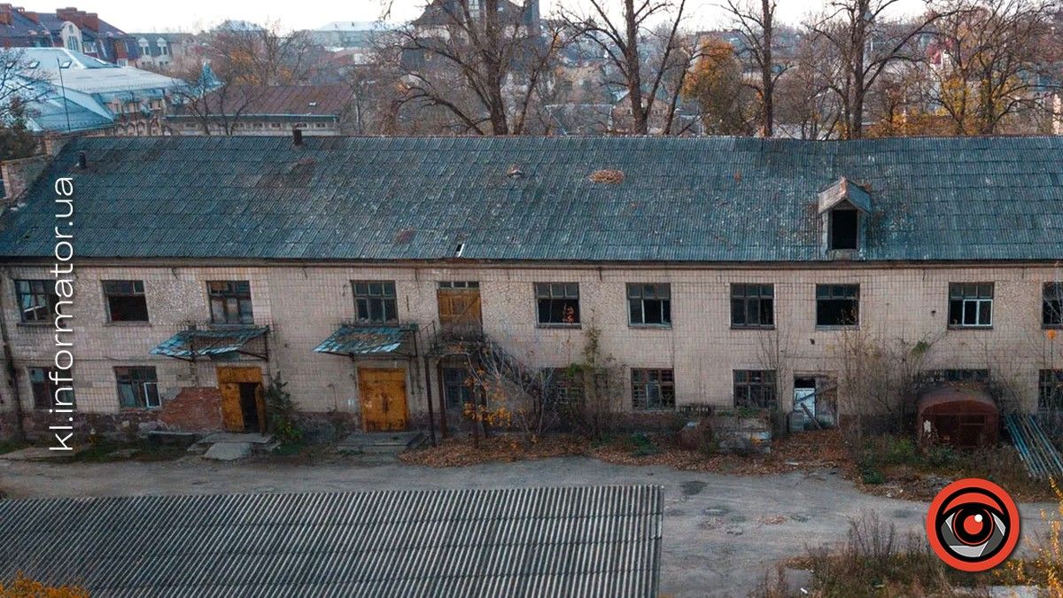 Де ті капці? Історія Коломийської взуттєвої фабрики