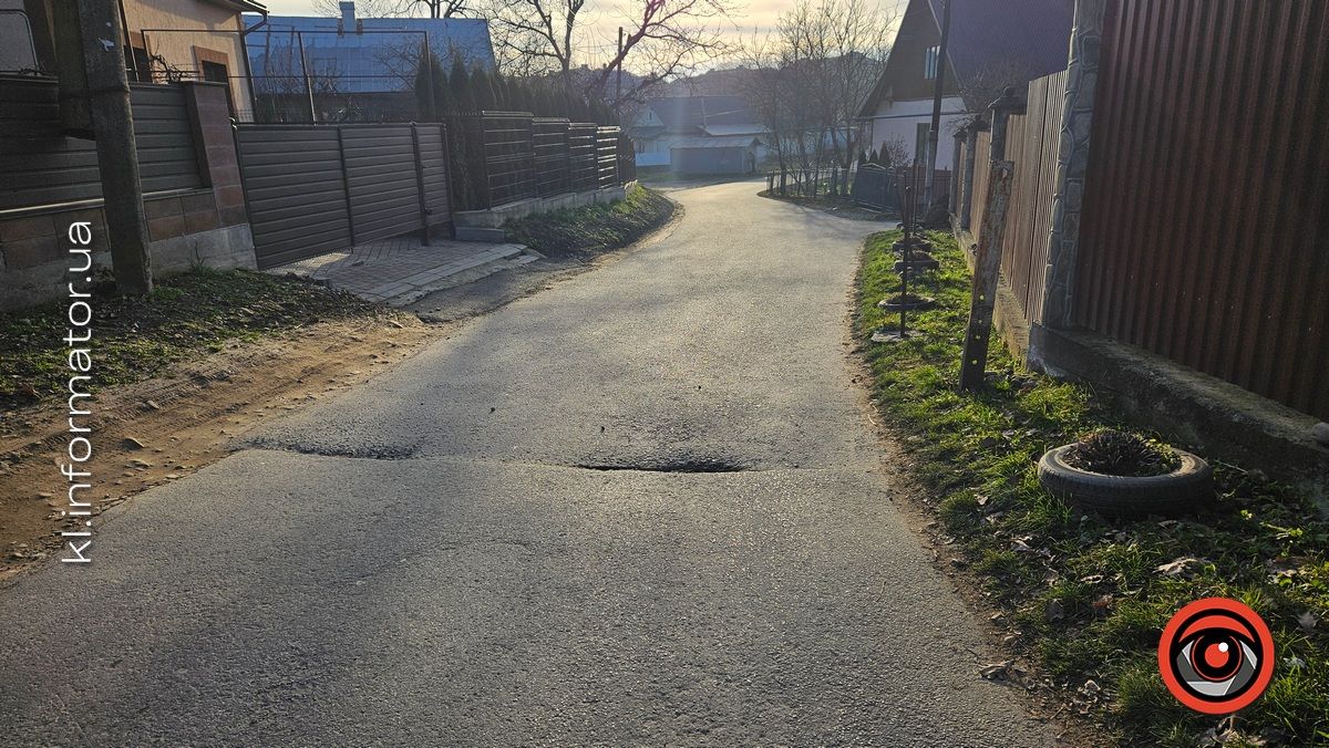 Типовий поточний: як тимаються асфальтовані дороги в мікрорайоні Костомарова у Коломиї 7