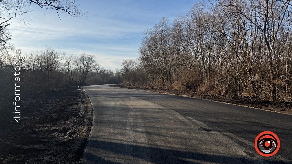 У Коломиї заасфальтували дорогу на вул. Сергія Ніньовського (район Канада) 8