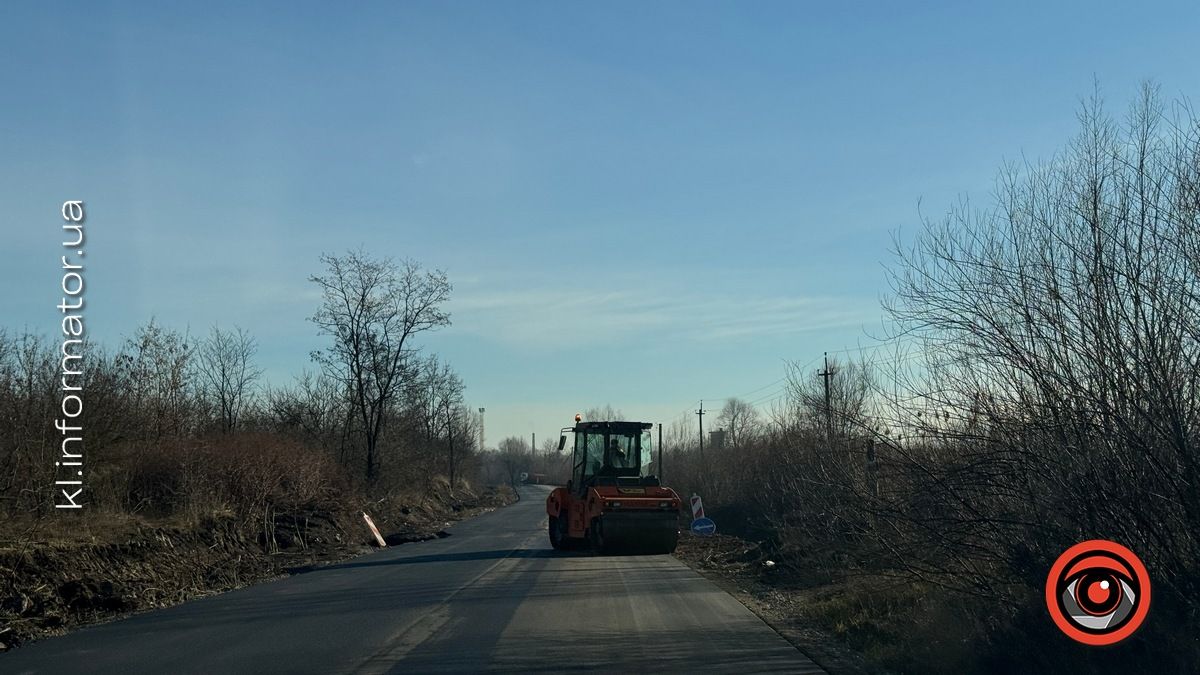 У Коломиї заасфальтували дорогу на вул. Сергія Ніньовського (район Канада) 9