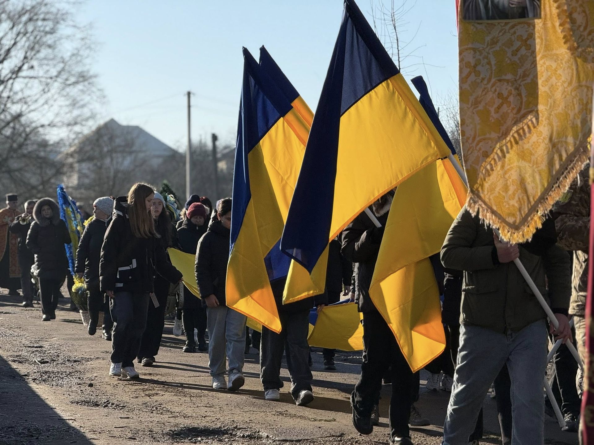 На Коломийщині провели в останню дорогу загиблого Героя Василя Селепію 3