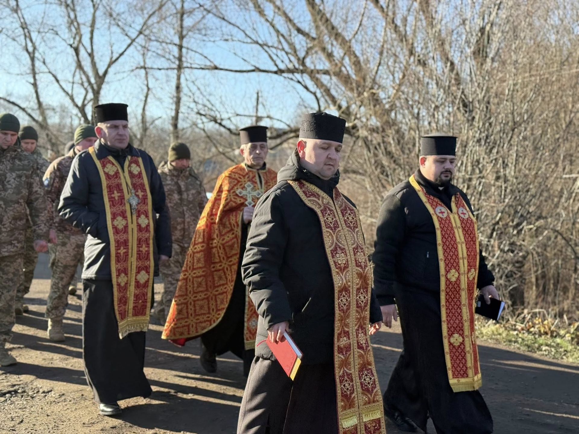 На Коломийщині провели в останню дорогу загиблого Героя Василя Селепію 4