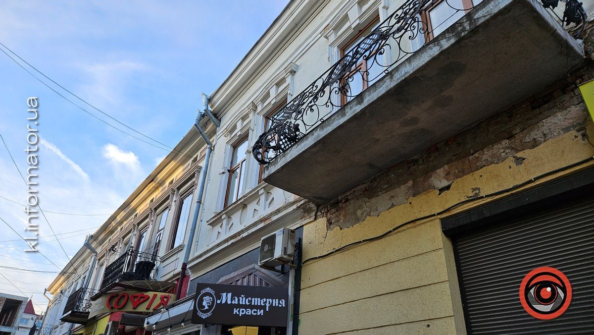 Тісна вулиця, що викликала дискусію в Коломиї: історія вул. Я. Головацького 1