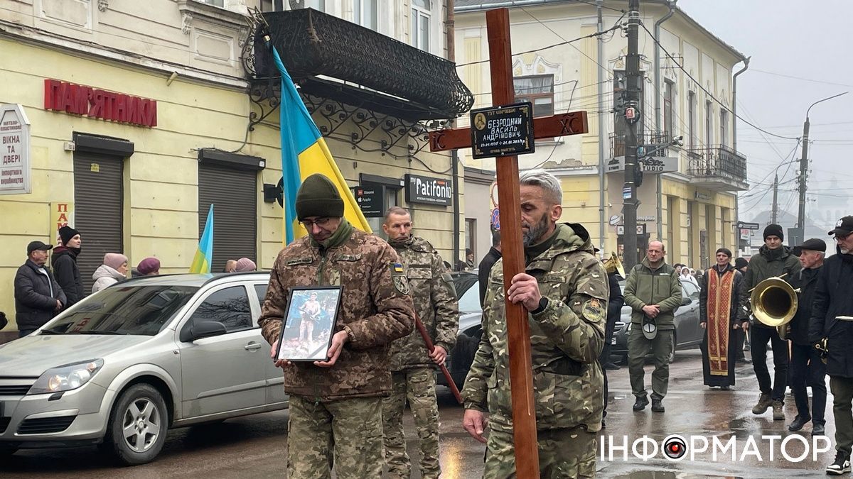 У Коломиї віддали шану полеглому воїну Василю Безродному 3