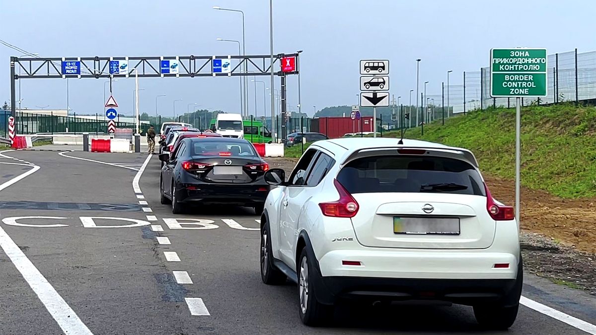 Рекордні показники: понад 135 тисяч людей перетнули український кордон за минулу добу