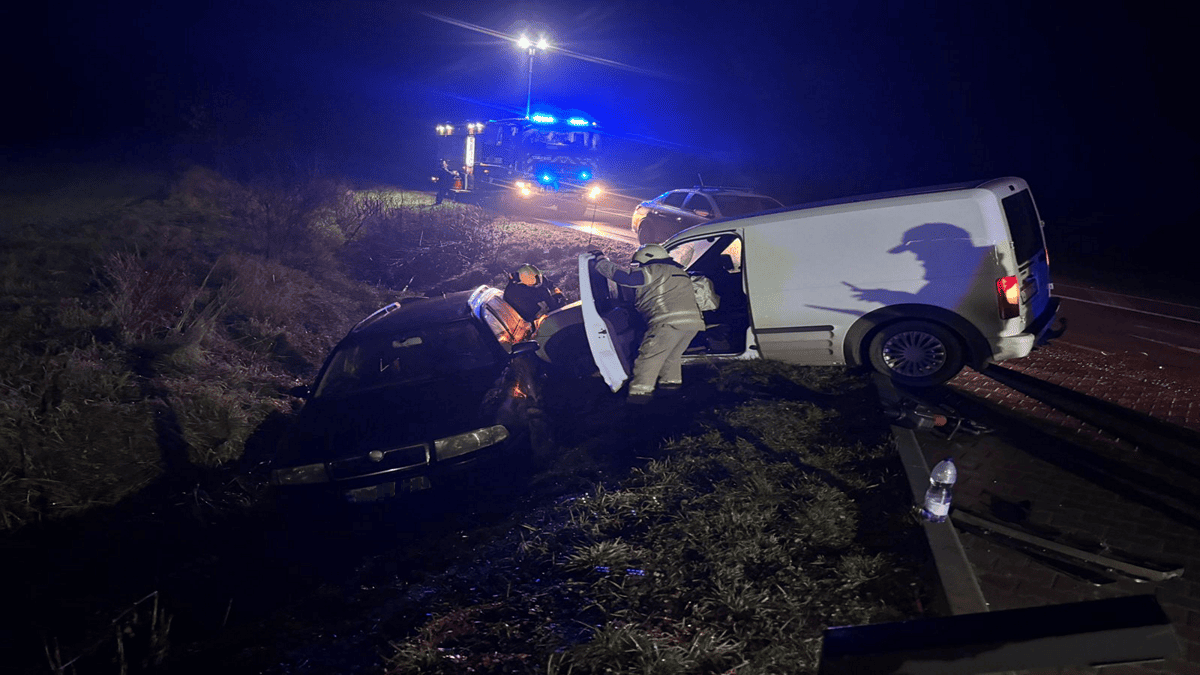 На обʼїзній Коломиї - ДТП: автівки опинилися в кюветі 1