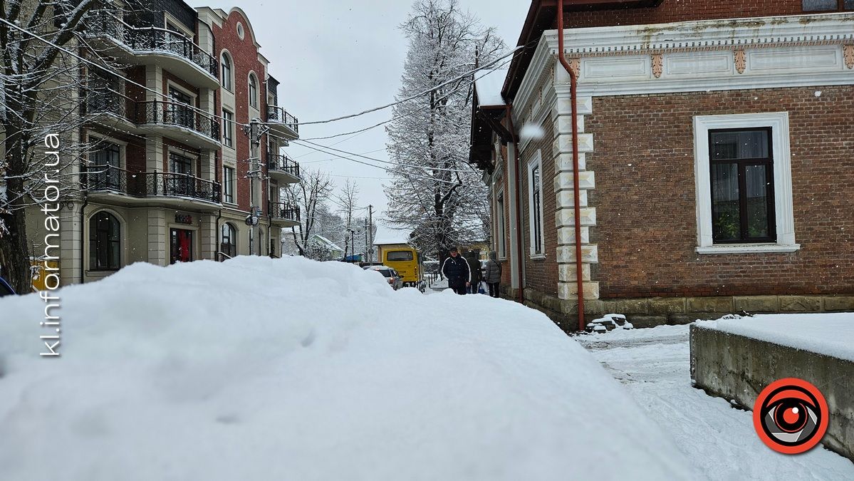 Комплімент небес: засніжена Коломия в переддень Різдва 5