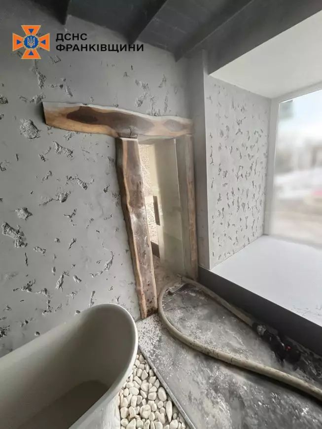 На Коломийщині горіла сауна 1