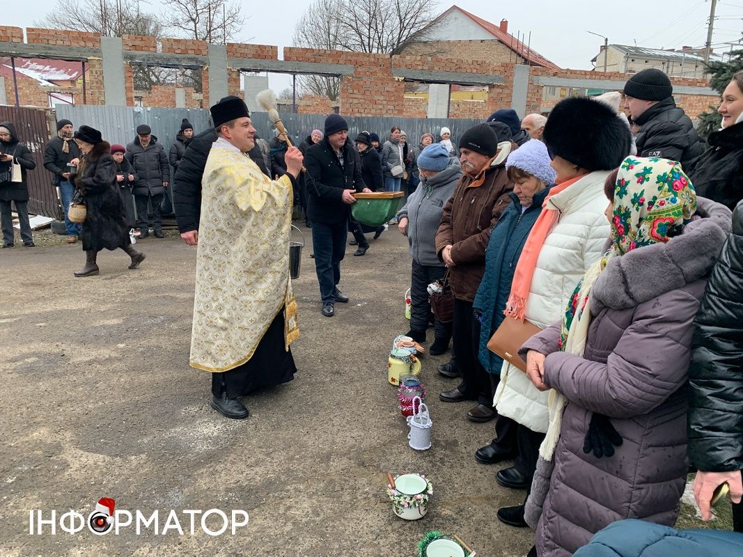 Йордан 2026: як у храмах Коломиї освячували воду. Фоторепортаж 13