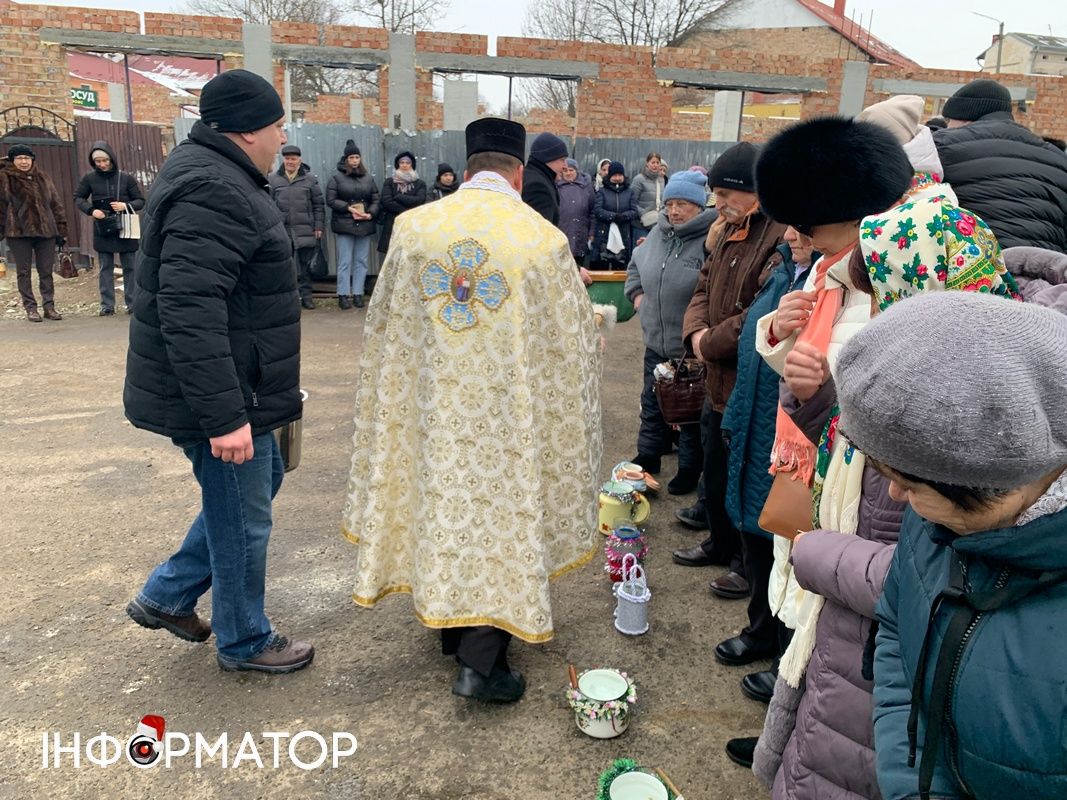 Йордан 2026: як у храмах Коломиї освячували воду. Фоторепортаж 18