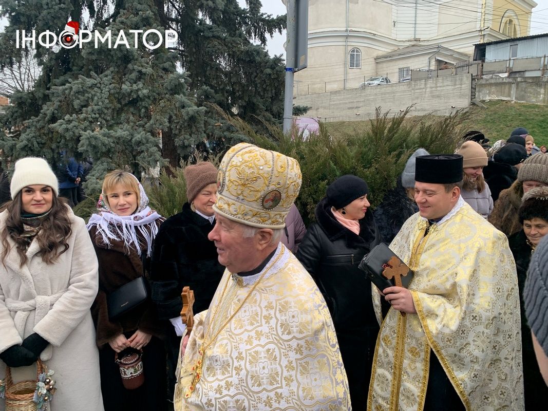 Йордан 2026: як у храмах Коломиї освячували воду. Фоторепортаж 15