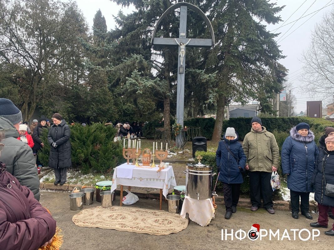 Йордан 2026: як у храмах Коломиї освячували воду. Фоторепортаж 14